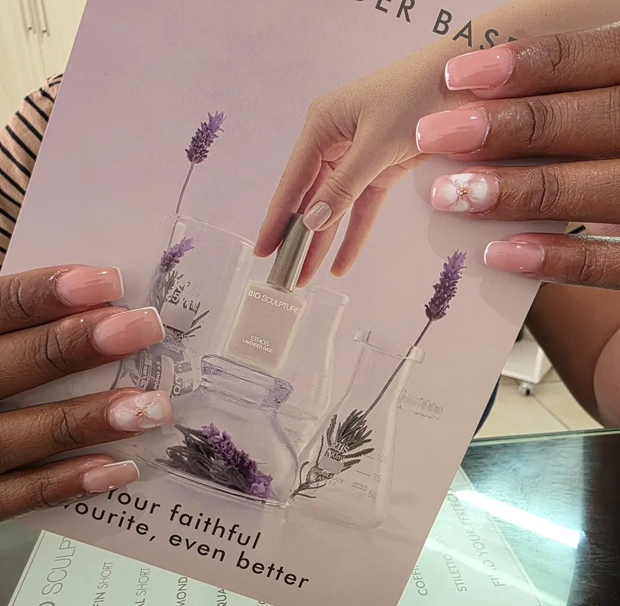 Pink marble Bio Sculpture nails