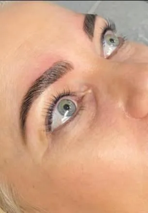 Brow tint and lash lift